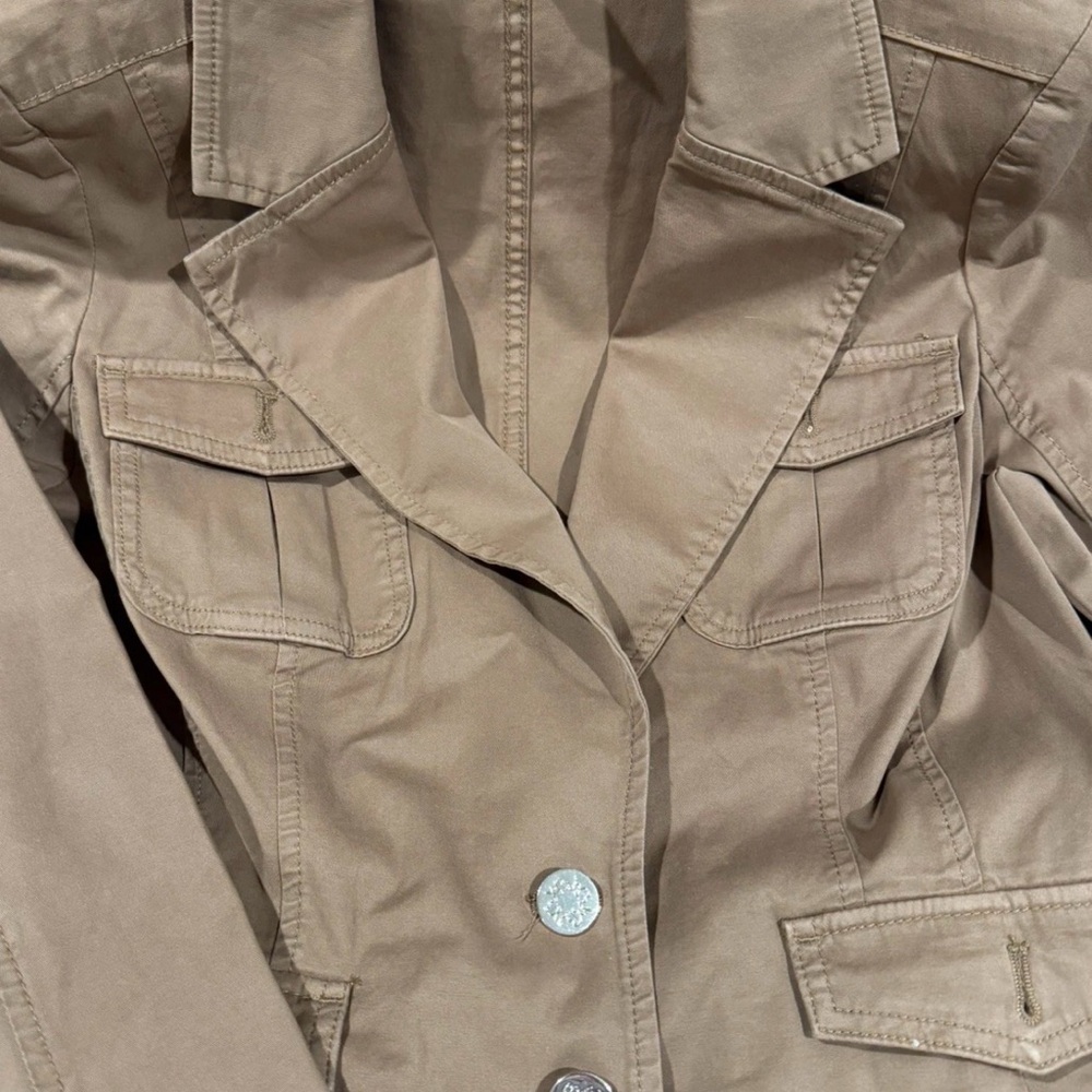 White House Black Market Tan Blazarette Medium